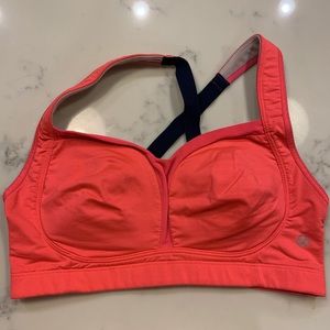 Lululemon ta ta tamer sports bra